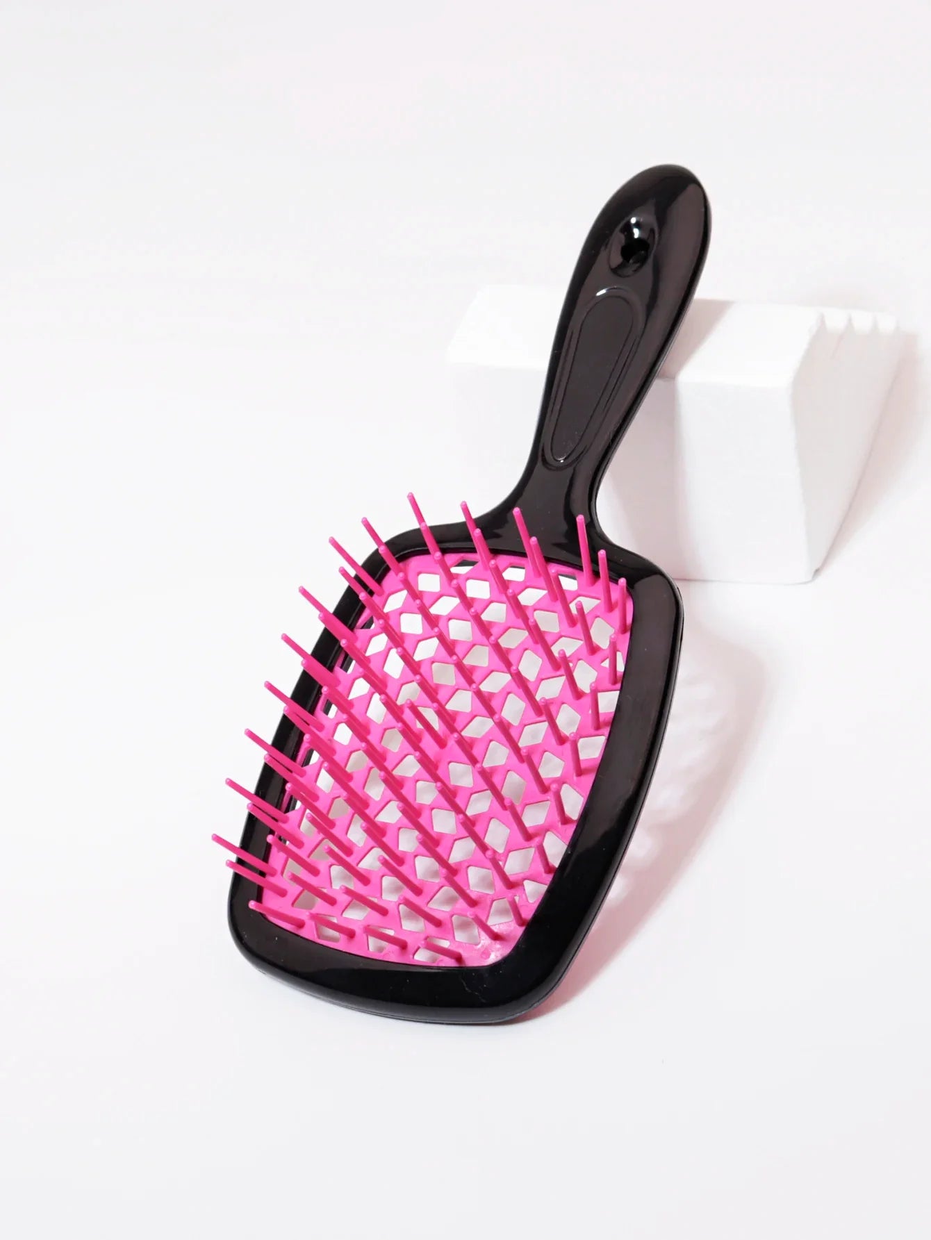 Viral Detangling Brush